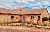 3 Bedroom Townhouse To Rent - Mooikloof Ridge.